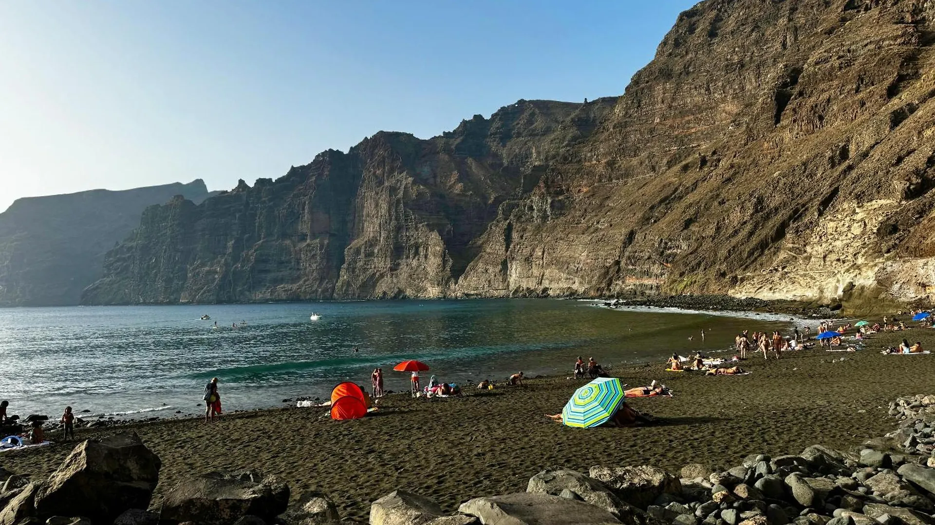 Fabulous Ocean & Cliff View Apartment Acantilado de los Gigantes